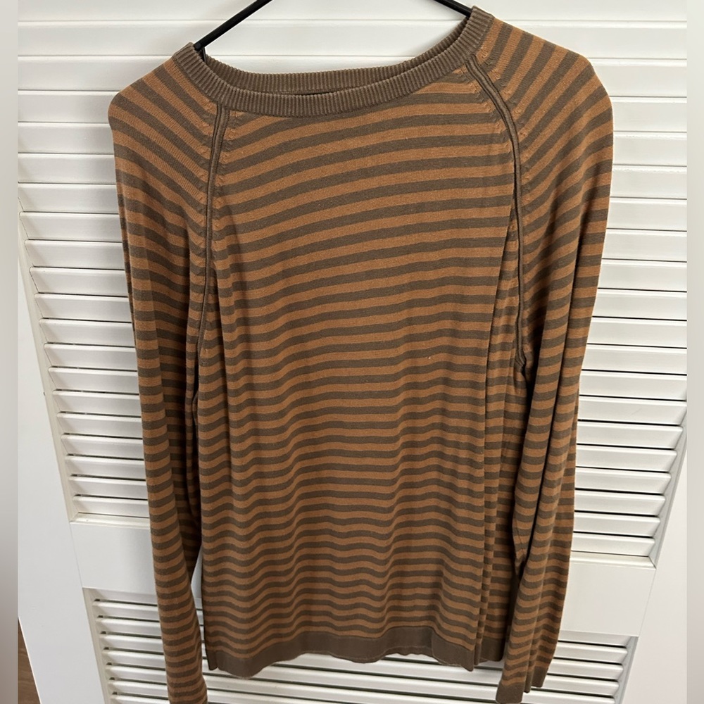 Express medium sweater striped